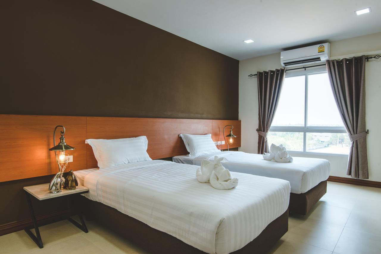 Devloft Hotel Korat Nakhonratchasima Dış mekan fotoğraf